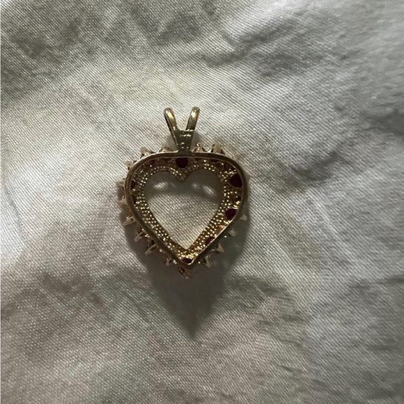 Diamond and ruby - Picture 12 of 13